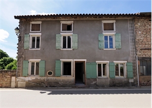 maison-villa à la vente -   71700  TOURNUS, surface 130 m2 vente maison-villa - APR737544